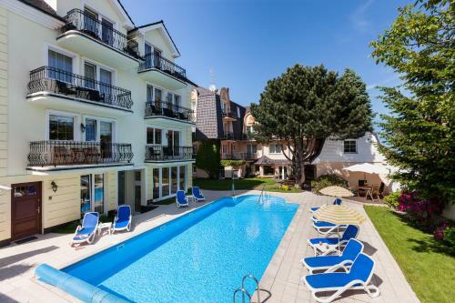 Hostal Villa Sedina