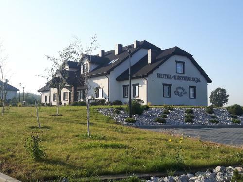 Restauracja Hotel Weranda ?opuszno