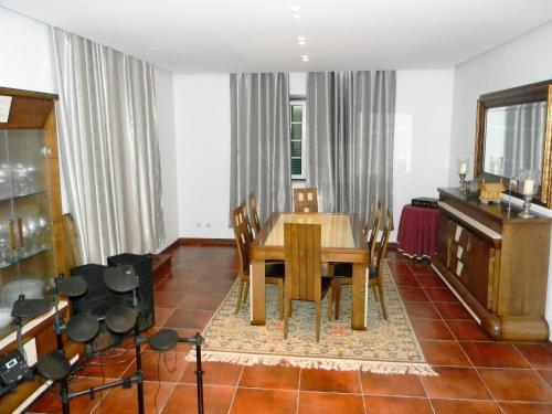 Villa Em 550-1