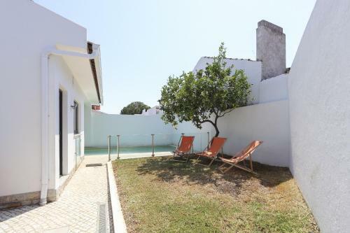 Parede Villa With Swimming Pool By Homing