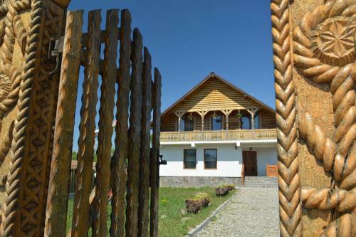 Hostal Acasa In Maramures