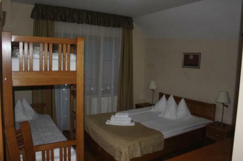 Hostal S�banya Panzi�