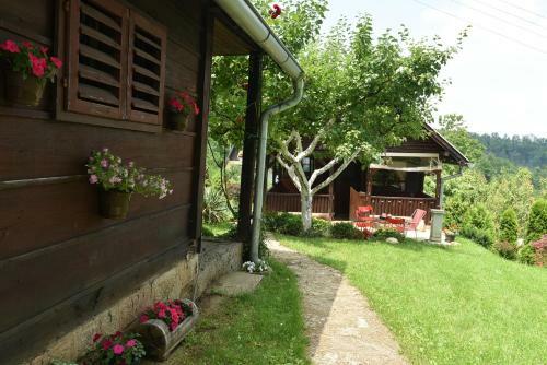 Lodge Sweet Wooden Home Krsmanovic