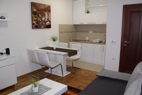 Apartment Zelenkada 48