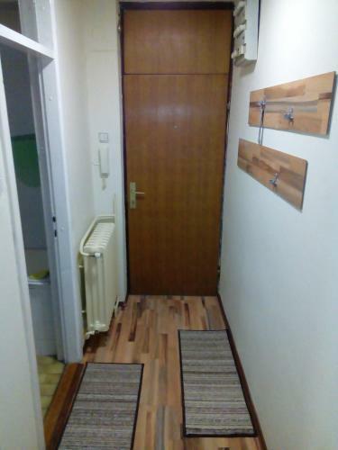 Tasmi Apartment