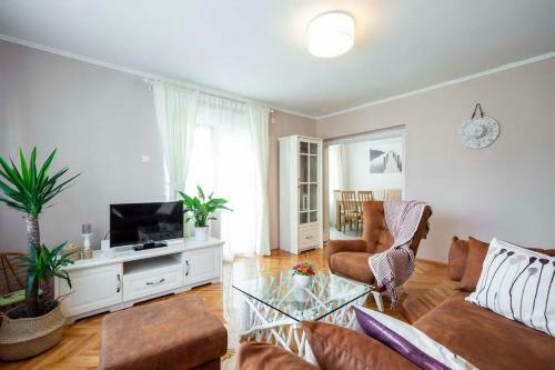 Apartments Marta