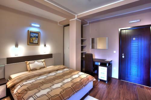 Hostal Guesthouse Vitez