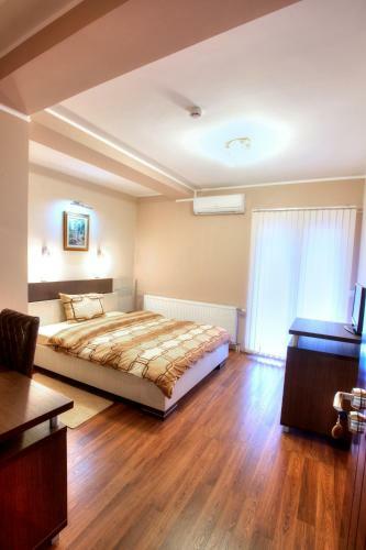 Hostal Guesthouse Vitez