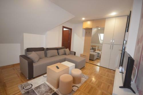 Elt Apartmani