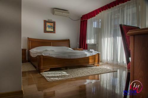 Apartment And Rooms In Club