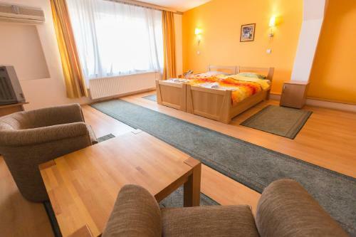 Motel Konak Ra?evi?