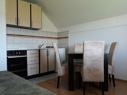 Apartments Markoni
