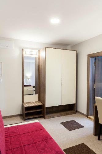 Hotel Kole