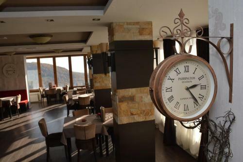 Lux Apartman U Hotelu Milmari