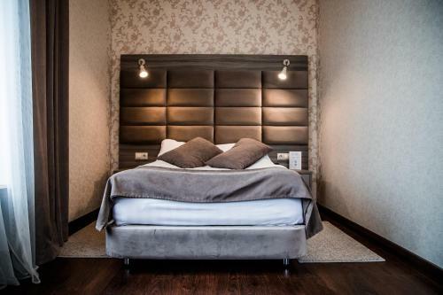 Hostal Sky Hotel