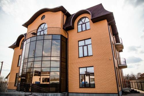 Hostal Sky Hotel