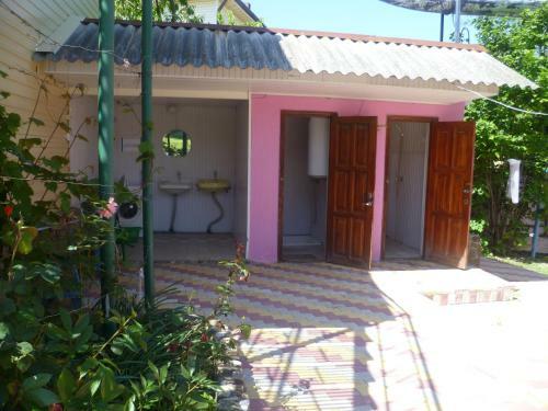 Hostal U Natalii Guest House