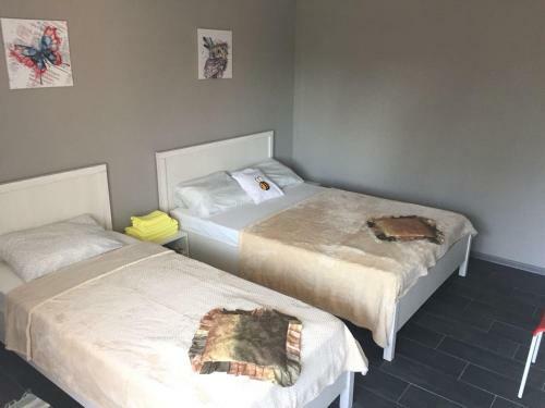 Hostal Guest House Bee