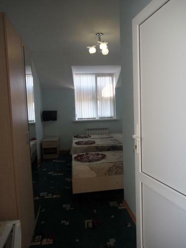 Hostal Yuzhny Platan