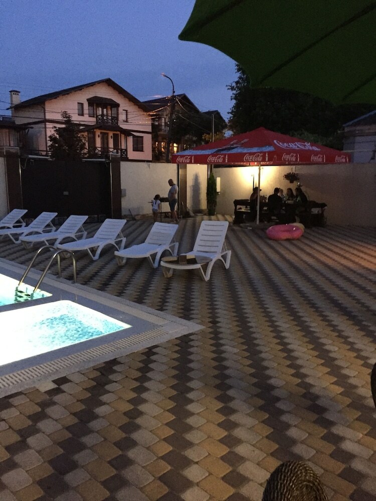 Hostal Guest House Helena