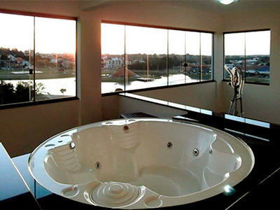 Hotel Maestro Executive