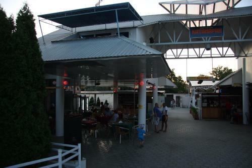 Hotel Katamaran Viktoria