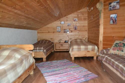 Hostal Guesthouse Konny Dvor Loschinino