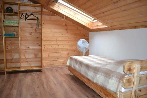 Hostal Guesthouse Konny Dvor Loschinino