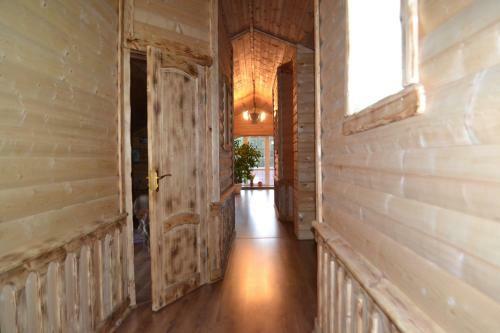 Hostal Guesthouse Konny Dvor Loschinino