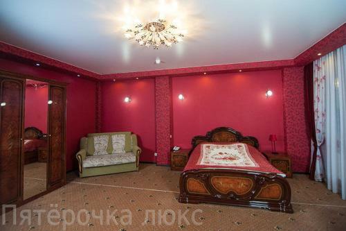 Hotel Pyaterochka Lux