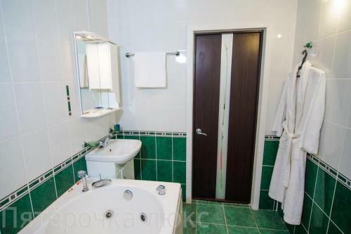 Hotel Pyaterochka Lux