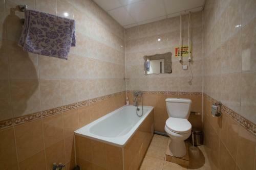 Hotel Centaur Economy