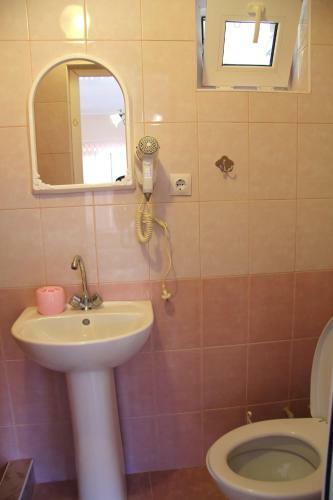 Hostal Guest House Elena