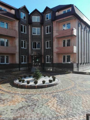 Apartment Polevaya 19