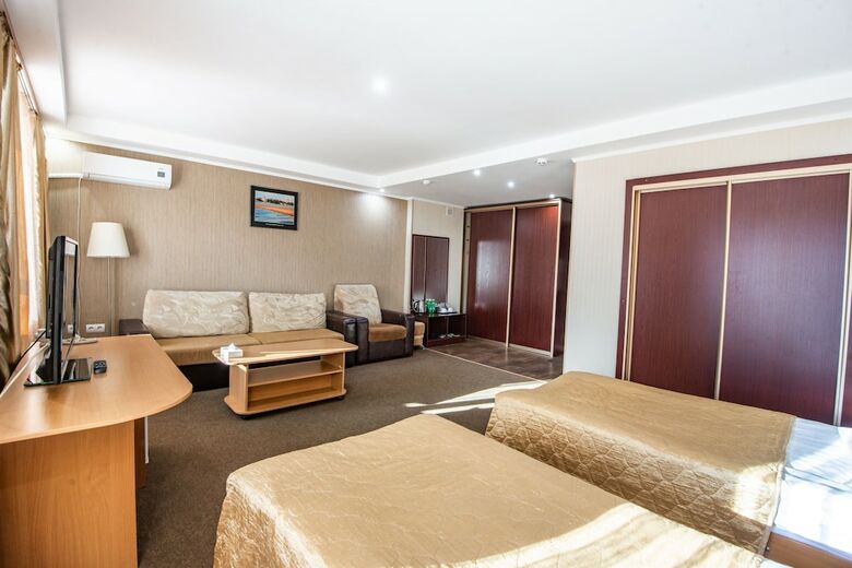 Arirang Hotel