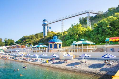 Azimut Hotel Prometey Nebug