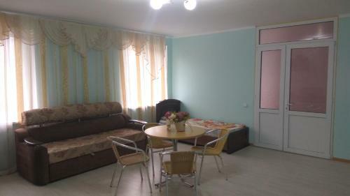 Hostal Maria Amore Inn