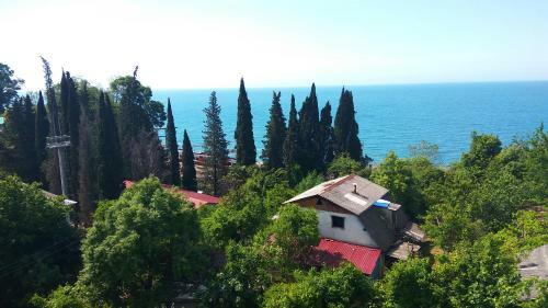 Hostal Maria Amore Inn
