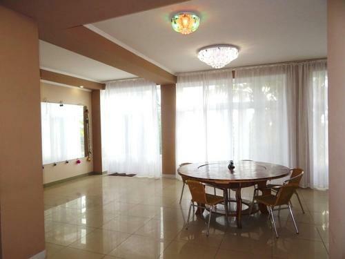 Hostal Maria Amore Inn
