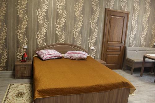 12 Mesyatsev Hotel