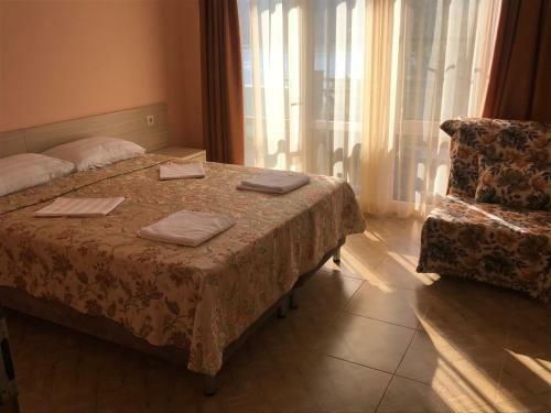 Hostal Guesthouse Serafinna