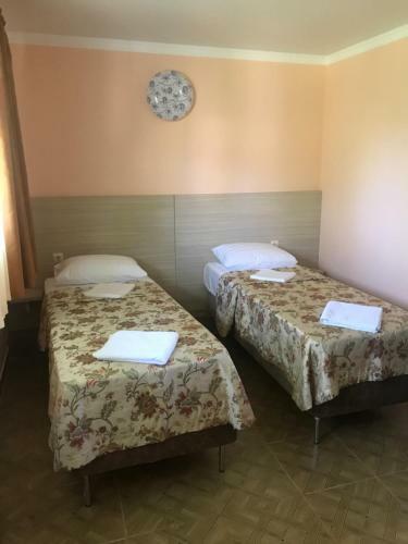 Hostal Guesthouse Serafinna