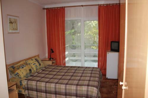 Hostal Guesthouse Alisa