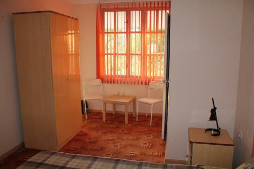 Hostal Guesthouse Alisa