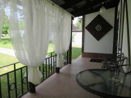 Hostal Country House Dom Pod Sosnami