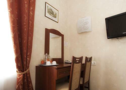 Inzhekon Hotel