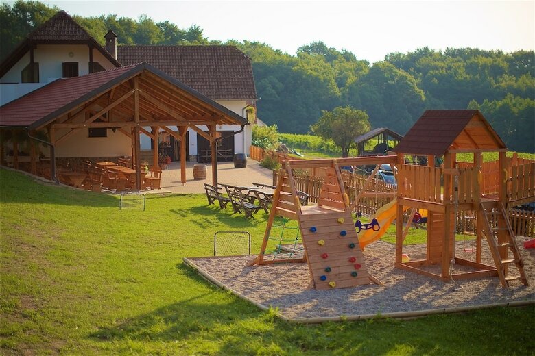 Agroturismo Tourist Farm Lovrec
