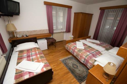 Hostal Guesthouse ?penko