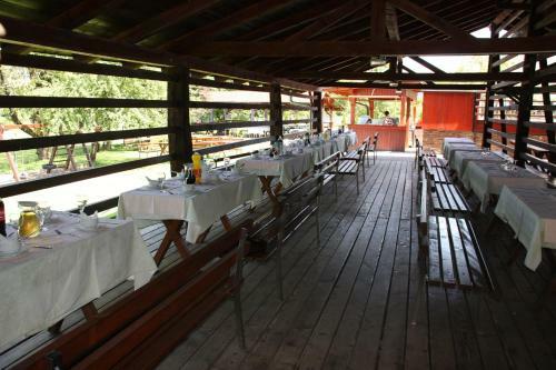 Hostal B&B Pri Peclju
