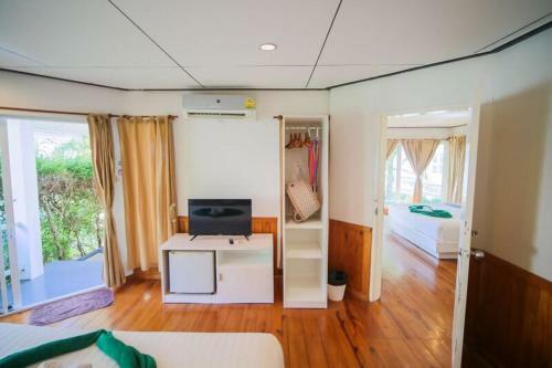 Hotel Makathanee Resort